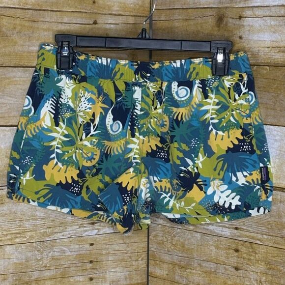 PATAGONIA TROPICAL BUSY PRINT CASUAL BARELY BAGGIE LOW RISE SHORTS SIZE SMALL - Picture 1 of 2